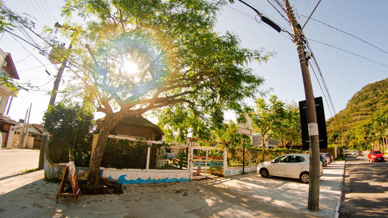 Hostel Barra Bar Balneario Camboriu Exterior foto