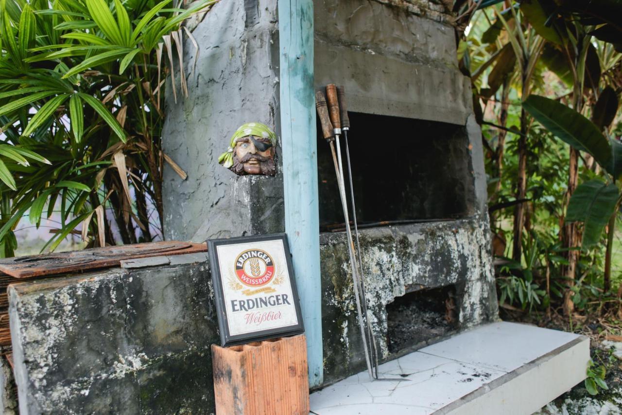 Hostel Barra Bar Balneario Camboriu Exterior foto